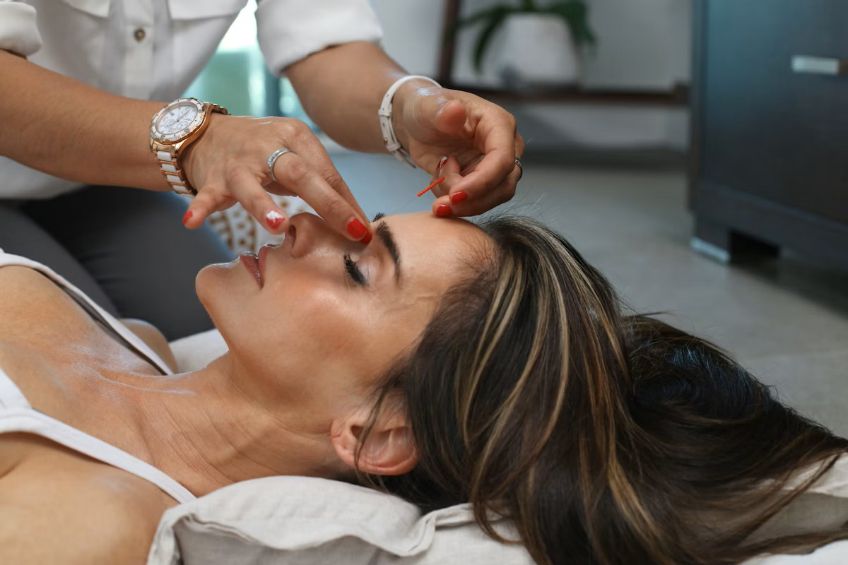 Harmonização facial com toxina botulínica